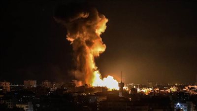 إصابة عدد من الفلسطينيين في غارات إسرائيلية على غزة