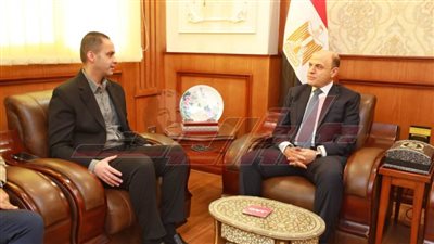 نائب وزير الصحة يناقش تطوير منظومة الحوكمة لتعزيز الخدمات بمستشفيات كفر الشيخ