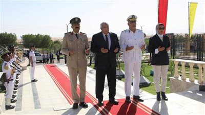 محافظ الوادي الجديد يهنئ الرئيس السيسي ويُحيي ذكرى نصر أكتوبر 