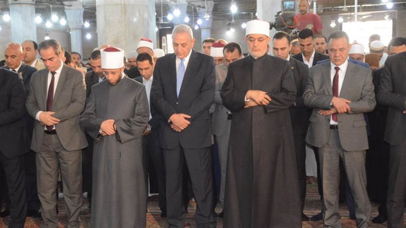 محافظ الغربية والمفتى