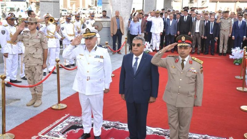 مراسم وضع اكليل الزهور