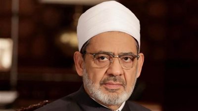 شيخ الأزهر يهنئ الدكتور خالد العناني بفوزه مديرًا عامًّا لليونسكو: فوزٌ لمصر وريادتها الثقافية والحضارية