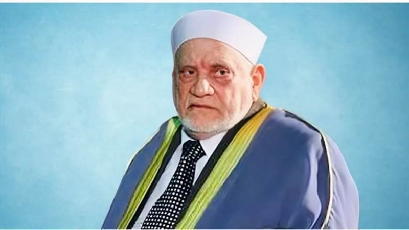 الدكتور أحمد عمر