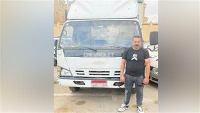 كشف ملابسات تداول فيديو بقيام قائد سيارة 