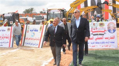 بالصور.. محافظ الغربية يراجع جاهزية المعدات لمجابهة الأزمات