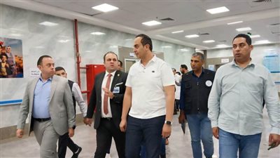 رئيس الرعاية الصحية يتفقد مجمع الفيروز الطبي بمدينة الطور بجنوب سيناء