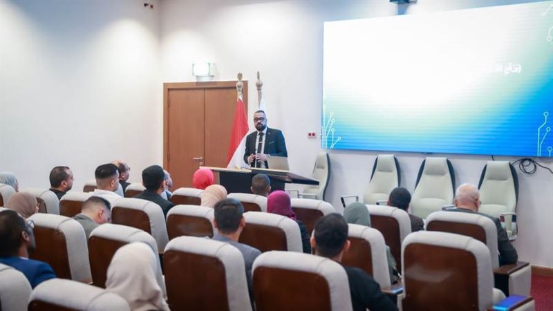 الدورة التدريبية