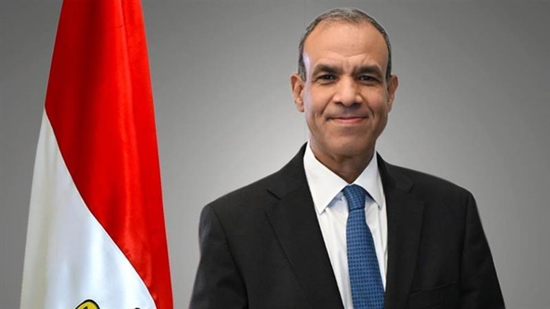 الدكتور بدر عبد العاطي