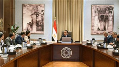 رئيس الوزراء يتابع آليات وضوابط فحص ومراقبة السلع والمنتجات