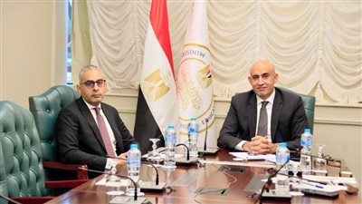 عبد اللطيف: انتهينا من طباعة 230  مليون كتاب مدرسي 