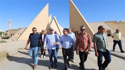 الأمين العام للمجلس الأعلى للآثار يتفقد المتحف الآتوني بالمنيا
