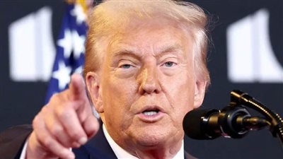 ترامب يهدد حماس مجددًا: الجيش الإسرائيلي ينتظر إشارة مني ليعود للحرب
