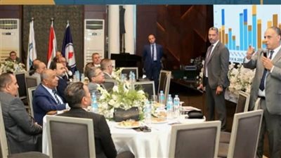  اجتماع موسع لشركات البترول لمناقشة استراتيجية مضاعفة الإنتاج والاحتياطيات