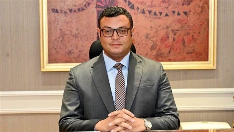 وزير الاسكان المهندس