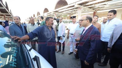  محافظ كفر الشيخ يتفقد مجمع المواقف لمتابعة تطبيق التعريفة الجديدة