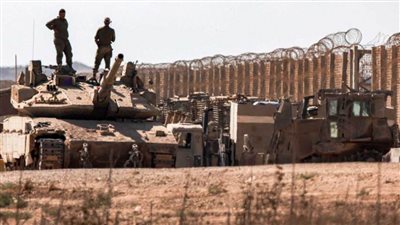 الجيش الإسرائيلي يبدأ بترسيم حدود الانسحاب من غزة بكتل خرسانية