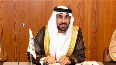 رئيس البرلمان العربي يهنئ رئيس مجلس الشيوخ