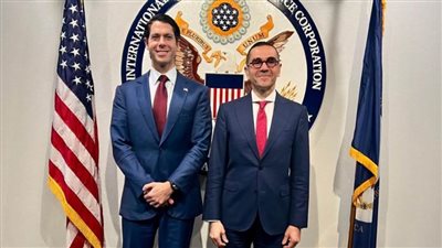  وزير الاستثمار والتجارة الخارجية يلتقي الرئيس التنفيذي للمؤسسة الأمريكية للتمويل من أجل التنمية بواشنطن