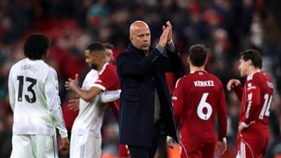 مانشستر يونايتد يُفاجئ ليفربول بأول هزيمة في آنفيلد منذ 2014