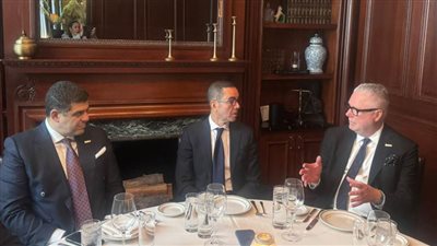 وزير الاستثمار يبحث مع الرئيس التنفيذي لـ