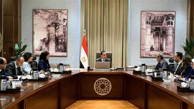 رئيس الوزراء يتابع الموقف التنفيذي لمراكز البيانات الحكومية