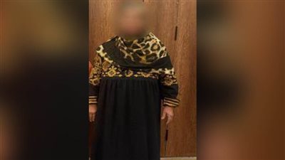 كشف ملابسات تداول فيديو بقيام سيدة بالتعدي بالضرب على طفلة 