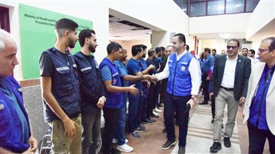 نائب وزير الصحة يتابع جاهزية الخدمات الطبية والطوارئ في ميناء رفح البري