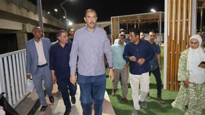 محافظ سوهاج يتفقد الممشى والمرسى السياحيين بالكورنيش الغربي
