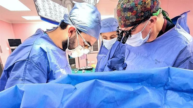 خلال الجراحة