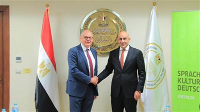 عبد اللطيف: إدخال تدريس اللغة الألمانية في عدد من المدارس الفنية