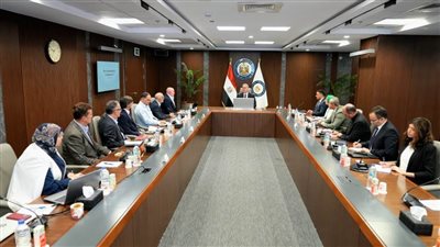 وزير البترول يلتقي وفداً من شركات التعدين الأسترالية لبحث فرص الاستثمار