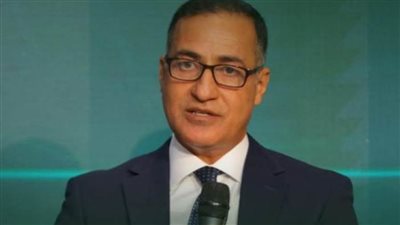 سفير مصر بموسكو يبحث مع رئيس الفيدرالية الروسية للنقل الجوي جهود زيادة حركة الطيران بين البلدين