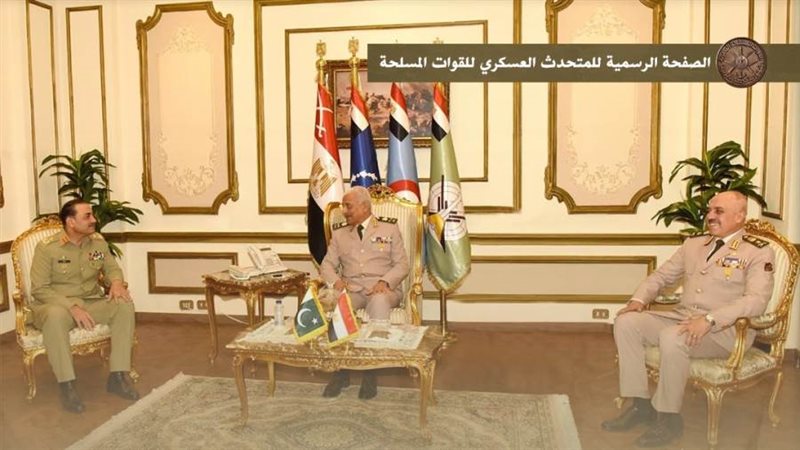 وزير الدفاع ورئيس