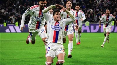 بفوز قاتل.. ليون يعبر ستراسبورج في الدوري الفرنسي