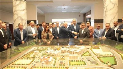 رئيس هيئة تنمية الصعيد يشارك في فعاليات المعرض الزراعي الثاني بمحافظة الوادي الجديد