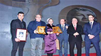 شاهد| الوزراء والمحافظون والفنانون في احتفالية مئوية روزاليوسف