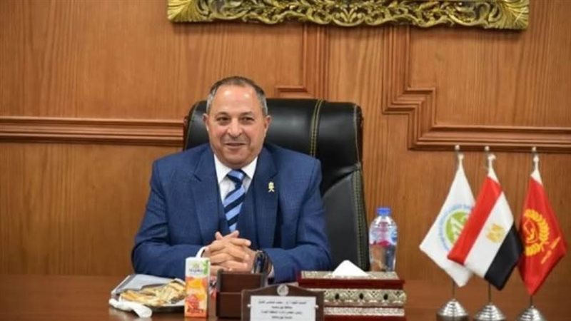 محافظ بورسعيد محب