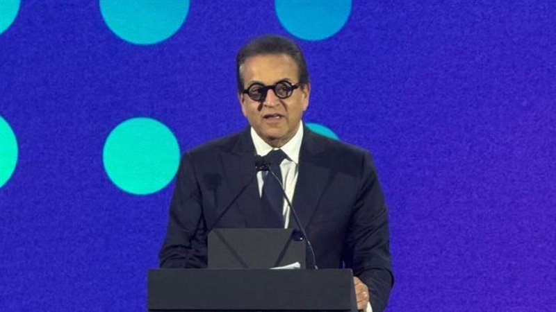 وزير الصحة في قمة