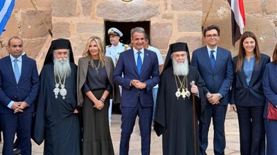 وزير الثقافة يشارك في تنصيب الأنبا سيميون مطرانًا ورئيسًا لدير سانت كاترين