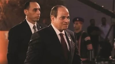 عاجل | الرئيس السيسي يصل إلى المتحف المصري الكبير