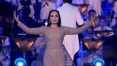 أيقونة الجمال المصري تتألق في افتتاح المتحف المصري الكبير