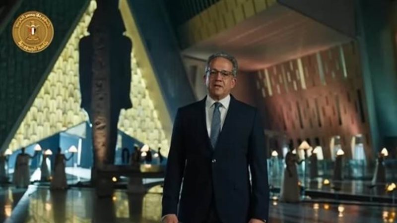 الدكتور خالد العناني