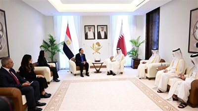 رئيس الوزراء القطري يستقبل 