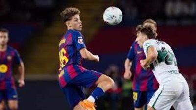 برشلونة يعود لسكة الانتصارات في الدوري الإسباني بالفوز على إلتشي 3-1