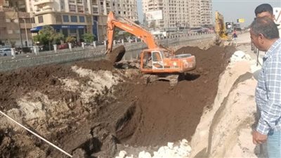 بالصور.. محافظ الغربية: أعمال تطوير كورنيش محور محلة منوف بلغت 66%