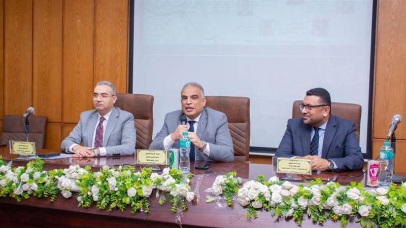 جانب من الورشة بحضور