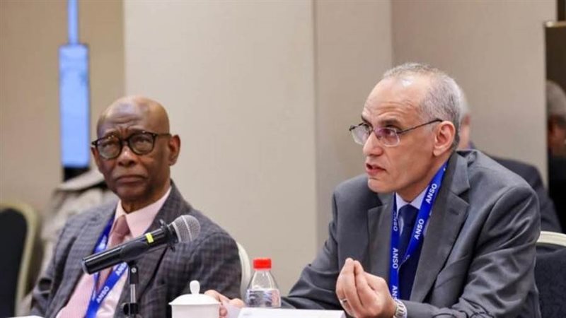 رئيس المركز القومي