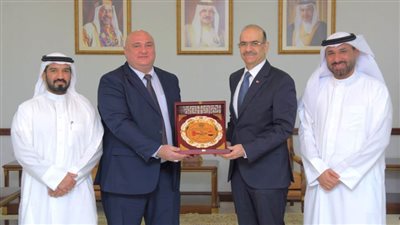 وفد النقابة العامة للنيابات والمحاكم يلتقي وزير الشئون القانونية البحريني