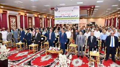 فرحة ممزوجة بالفرح والدموع.. فوز 452 حاجًا وحاجة بقرعة الحج بالفيوم 