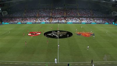 انطلاق مباراة الاهلى وسيراميكا كليوباترا بنصف نهائى كأس السوبر المصري